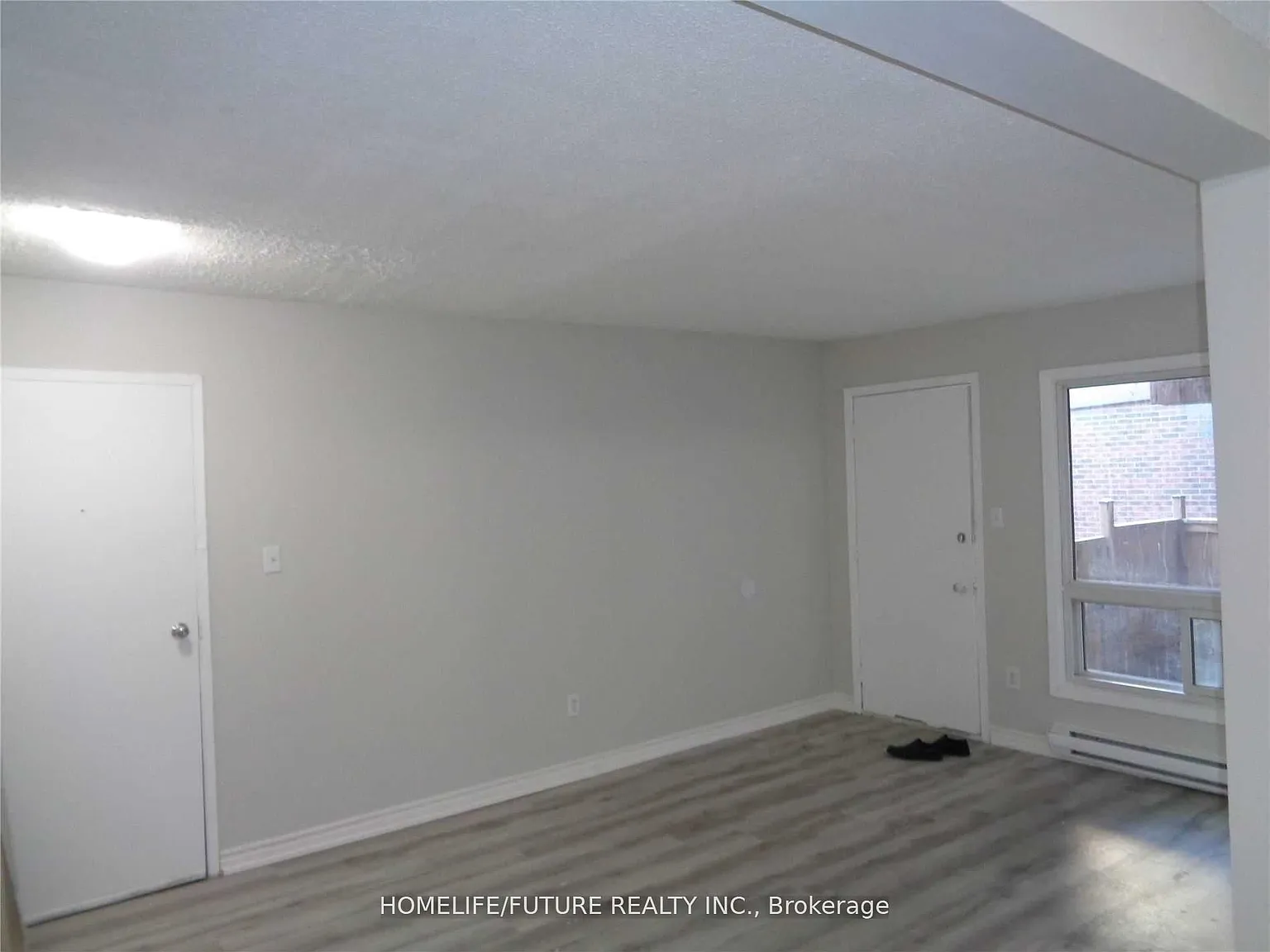 3 bed, $1,950 — Photo 2