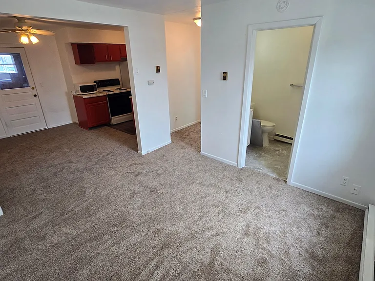 785 Groveland Pl #WILLIES1ST — Photo 9