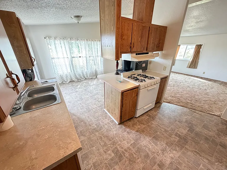 24300 E Village Dr #2 — Photo 7