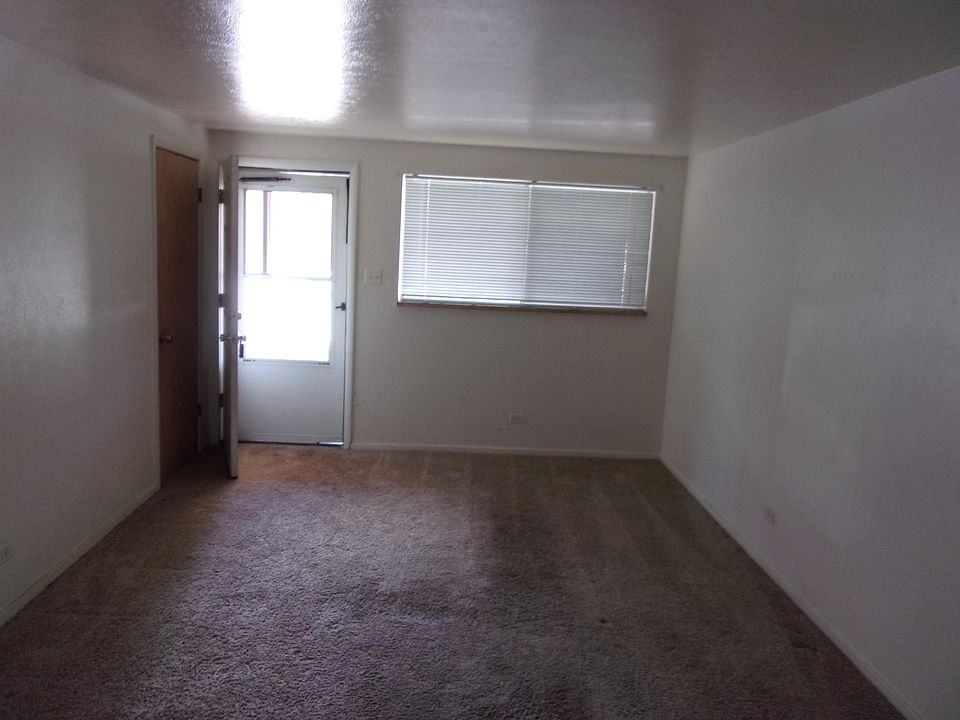 2nd image of 801 W Prentice Ave APT 3