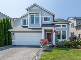 2002 160th Avenue Ct E, Lake Tapps, WA 98391