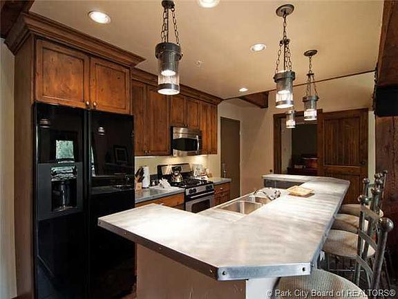 2nd image of 2880 Deer Valley Dr #6310