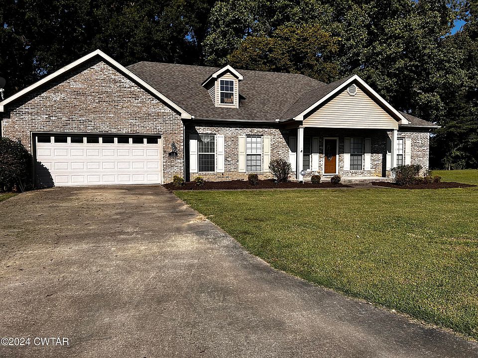 2nd image of 335 Rosemont Cv