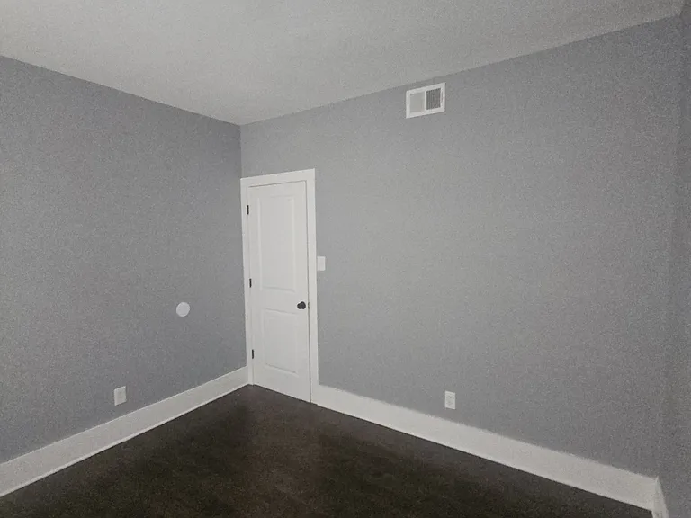 559 Grove St #2F — Photo 3
