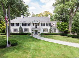 181 Elderfields Rd, Manhasset, NY 11030