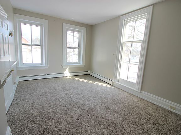 3rd image of 344 Hodgson St APT 3