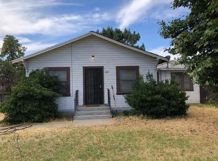 220 E Milgeo Ave, Ripon, CA 95366