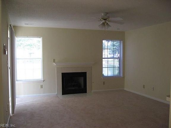 2nd image of 12753 Daybreak Cir