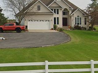 2182 Underwood Ave, Charles City, IA 50616