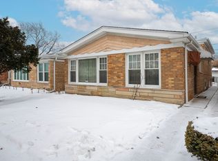 4211 W Devon Ave, Chicago, IL 60646