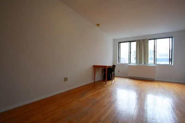 Rented by Citi Habitats | media 38