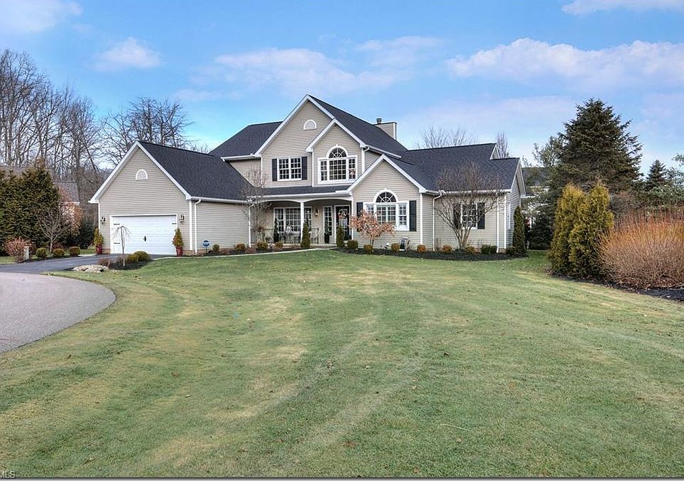 1st image of 125 Button Bush Cir