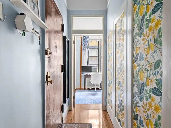 139 East 30th Street 1A image 3 of 13
