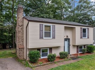 6551 S Stevens Hollow Dr, Chesterfield, VA 23832