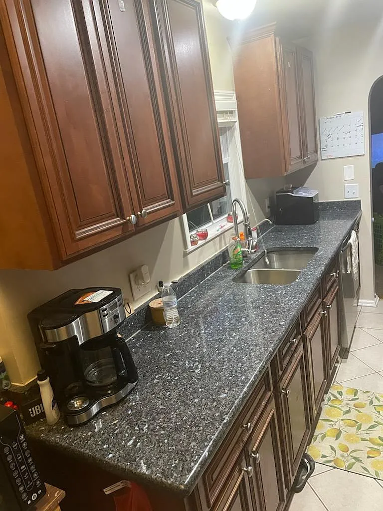 4 bed, 1368 sqft, $1,995 — Photo 4