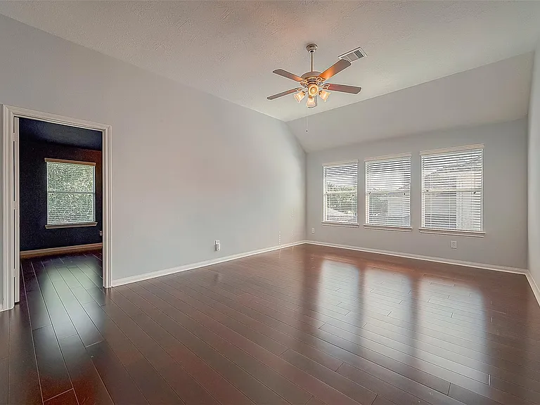 25907 Pebble Terrane Ln — Photo 30