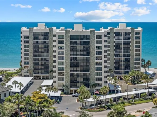 627 Alhambra Rd APT 801, Venice, FL 34285
