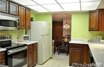 4th image of 2349 Seven Pines Dr