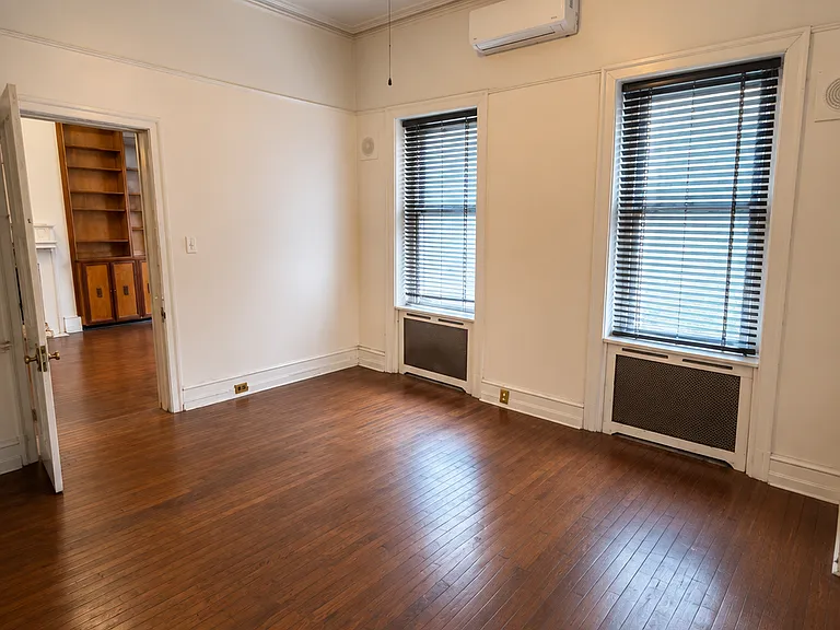 420 W Chelten Ave #A — Photo 8