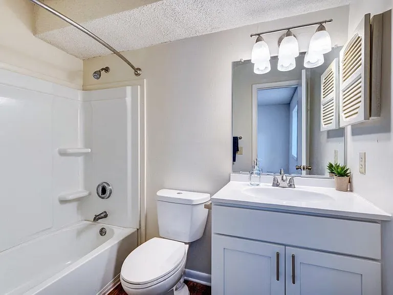 Village at Cliffdale Apartment Homes — Photo 9