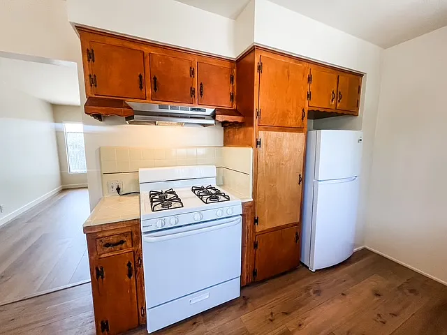 6334 Cedar St #D — Photo 7