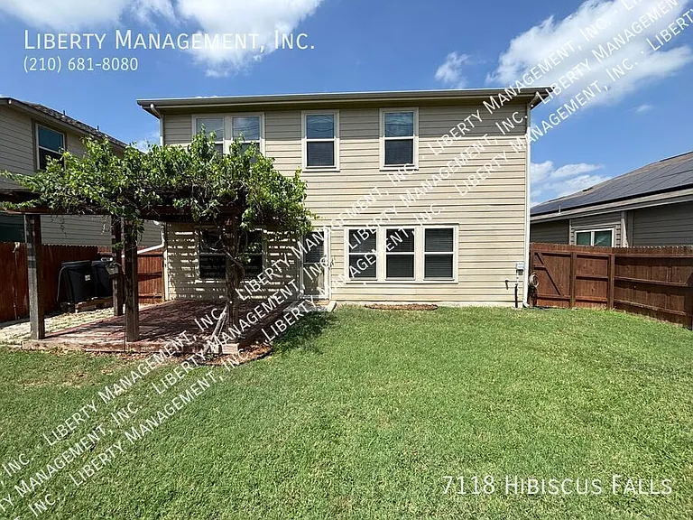 7118 Hibiscus Fls — Photo 34