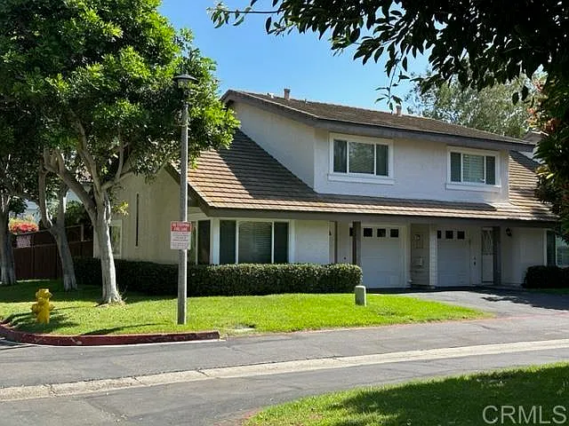 3 bed, 2.5 bath, 1173 sqft, $5,000 — Photo 2