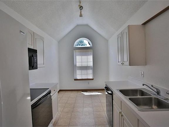 5th image of 17506 E Susquehanna Dr