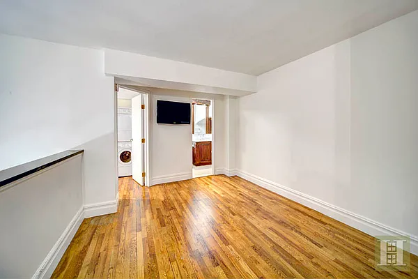 Sold by Halstead Real Estate | media 20