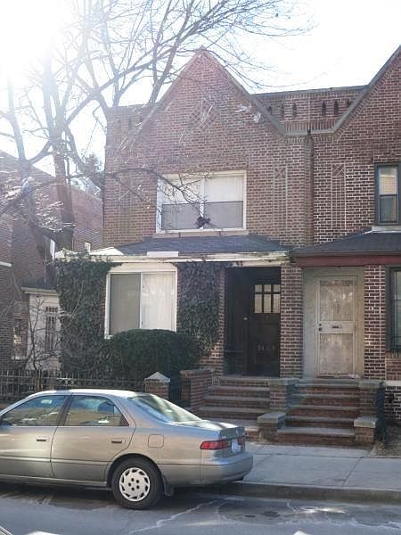 2nd image of 2406 Cortelyou Rd