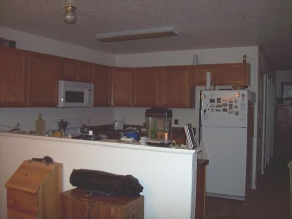 2nd image of 921 Skyline Dr