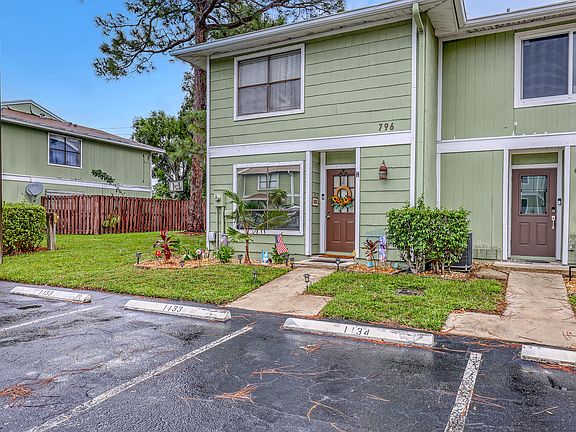 4th image of 796 Hill Drive #H