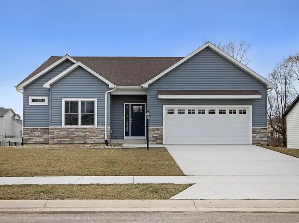 1615 Stoneham Dr, Mishawaka, IN 46544