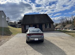 3321/3323 Steeple Cir NE, Cleveland, TN 37312