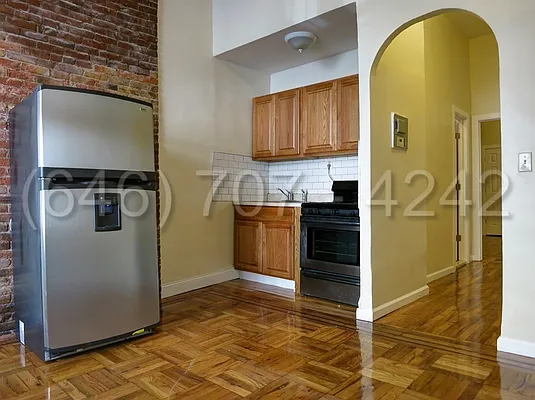 Rented by Premier Real Estate | media 16