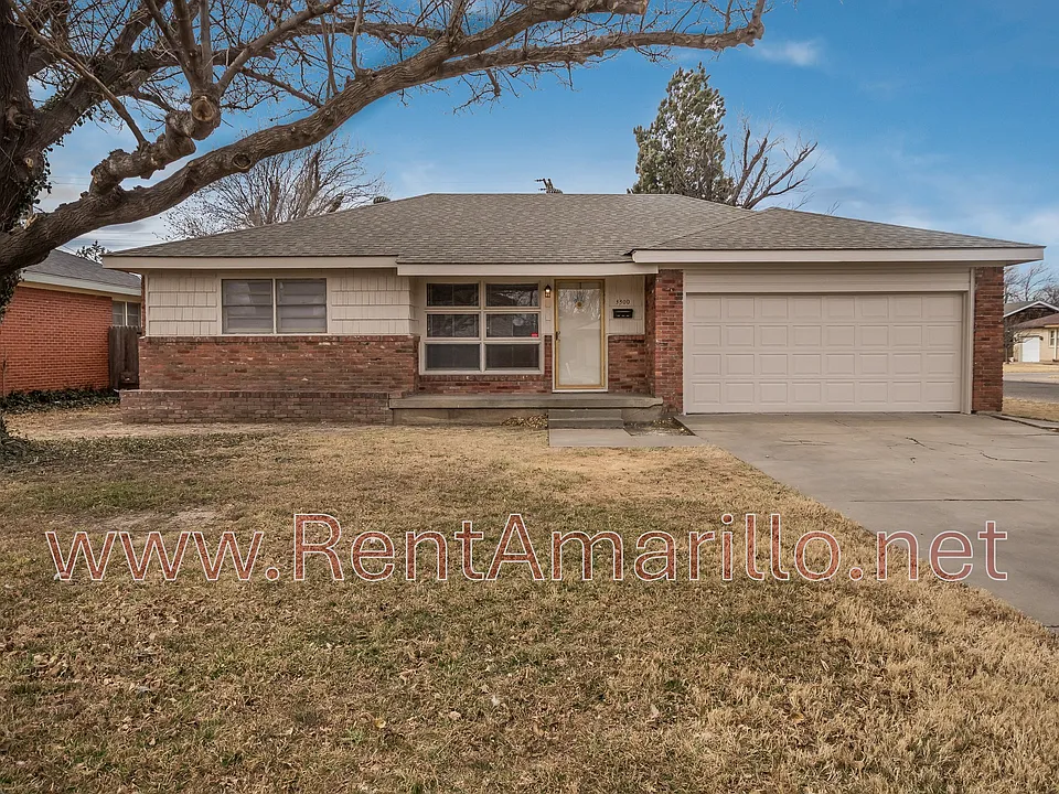 3300 Lewis Ln