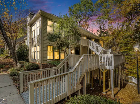 103 Bainbridge Dr, Sandy Springs, GA 30327