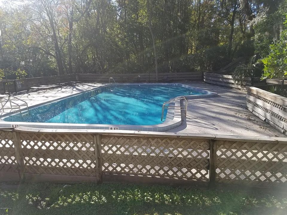 pool 2