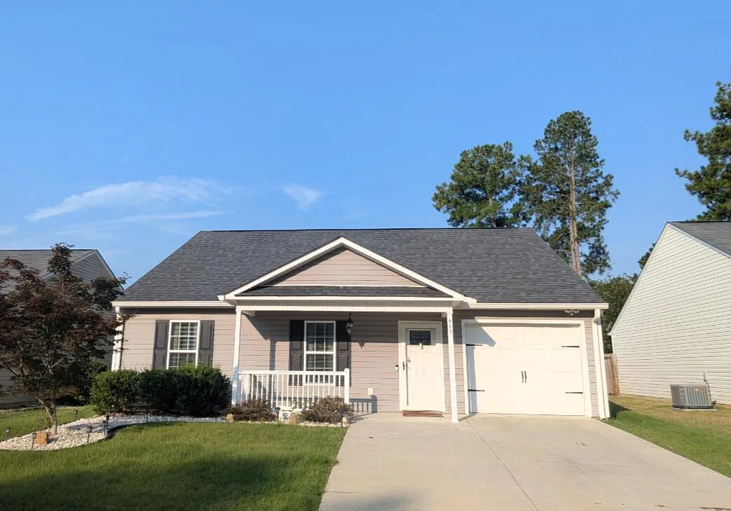 3 bed, 2.0 bath, 1500 sqft, $1,995 — Photo 1