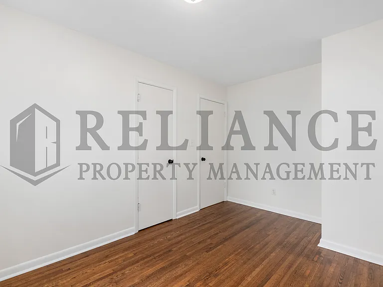 2309 W Graber St — Photo 16