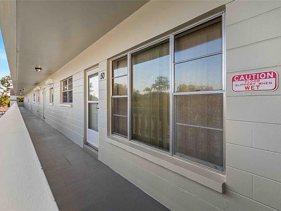 3rd image of 2284 Spanish Dr APT 50