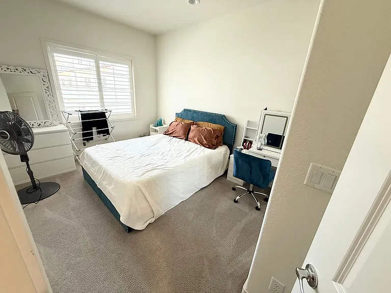 2730 W Ball Rd — Photo 7
