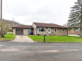602 Lien St, Coon Valley, WI 54623
