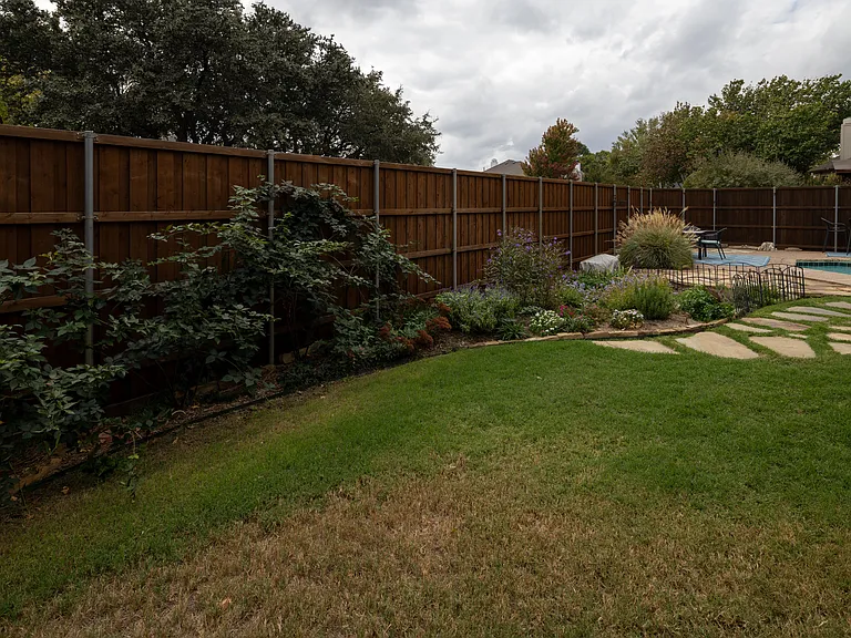 3410 Los Alamos Ln — Photo 35