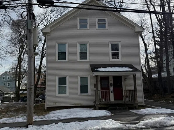 82 Division St, North Attleboro, MA 02760