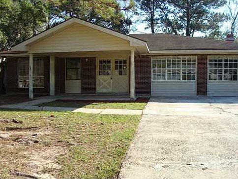 1st image of 1909 Dartmouth Dr