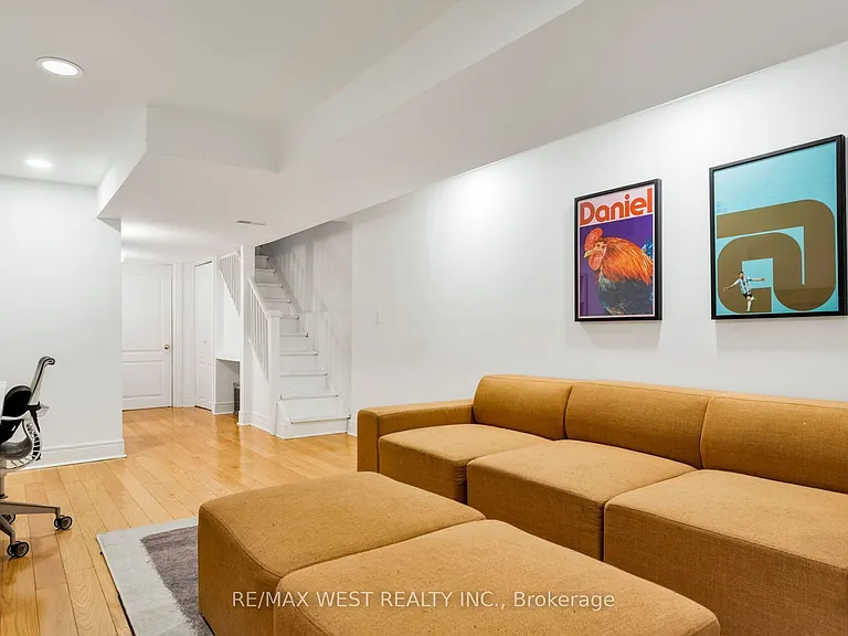 39 Shirley St — Photo 43