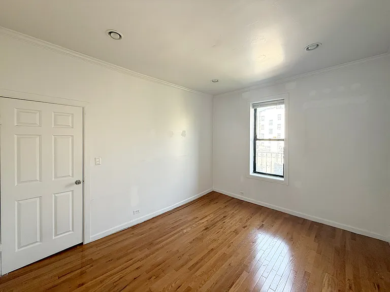 1 Bennett Ave #58 — Photo 8