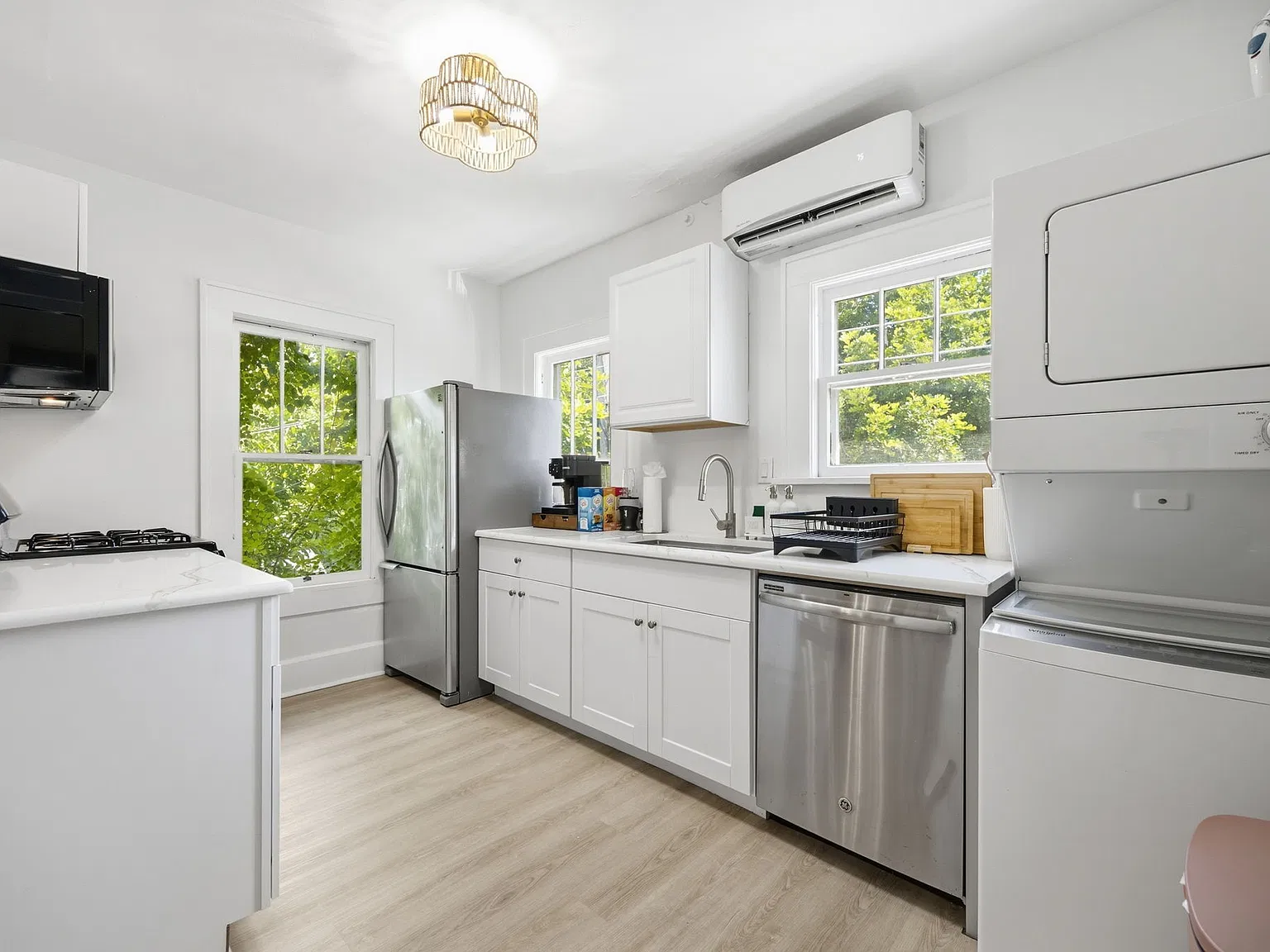 2 bed, $2,900 — Photo 3