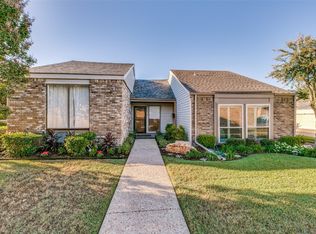 6829 Anglebluff Cir, Dallas, TX 75248